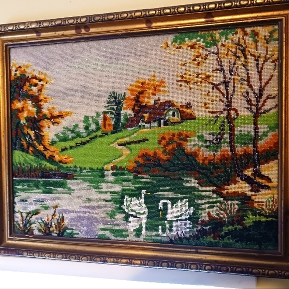 🪻🦢SWAN COTTAGE YARD ART 🏜🏖🦢🍀🦢SIZE 15"×20"🌺NICE GIFT ITEM.🏕🏡 - Picture 1 of 8